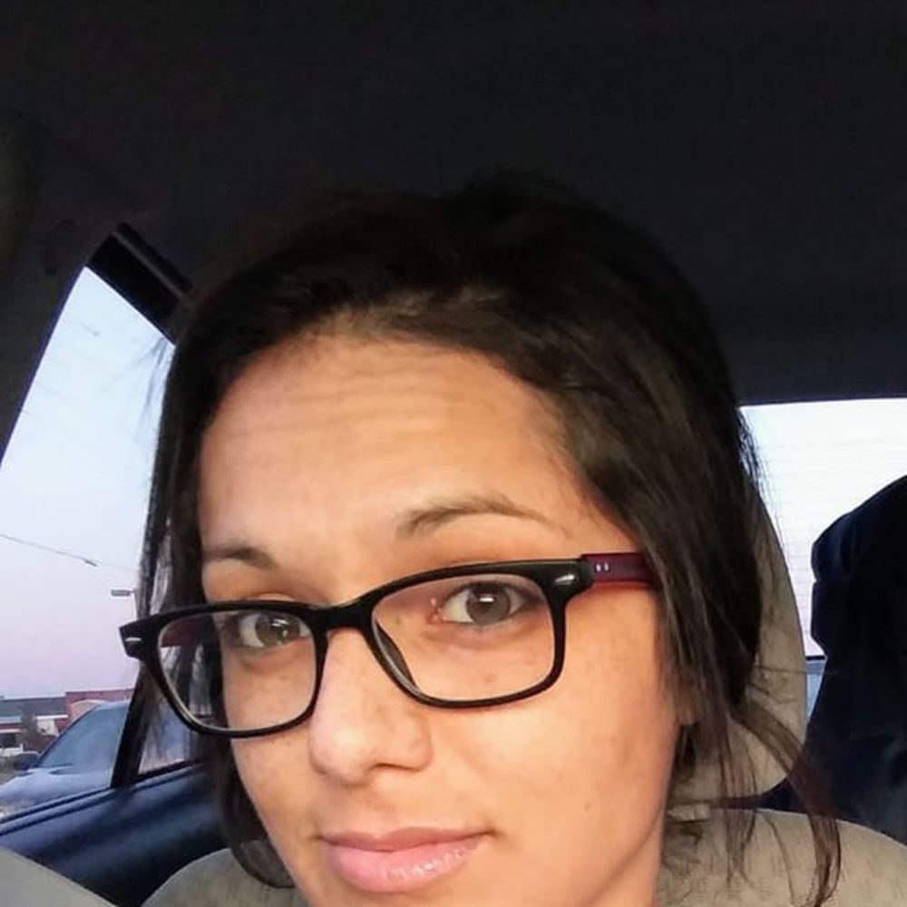 Meet your Posher, Nicole